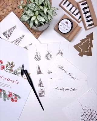 On-line vánoční kurz moderní kaligrafie je tady! ✨🎄 Detailní info a přihlášení naleznete na https://skolakaligrafie.cz/...